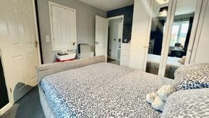 Photo 7- click for photo gallery